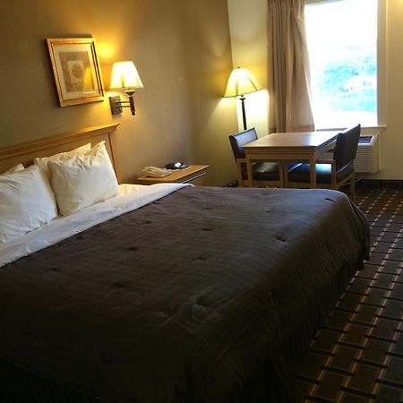 Americas Best Value Inn Near Downtown Nashville Chambre photo