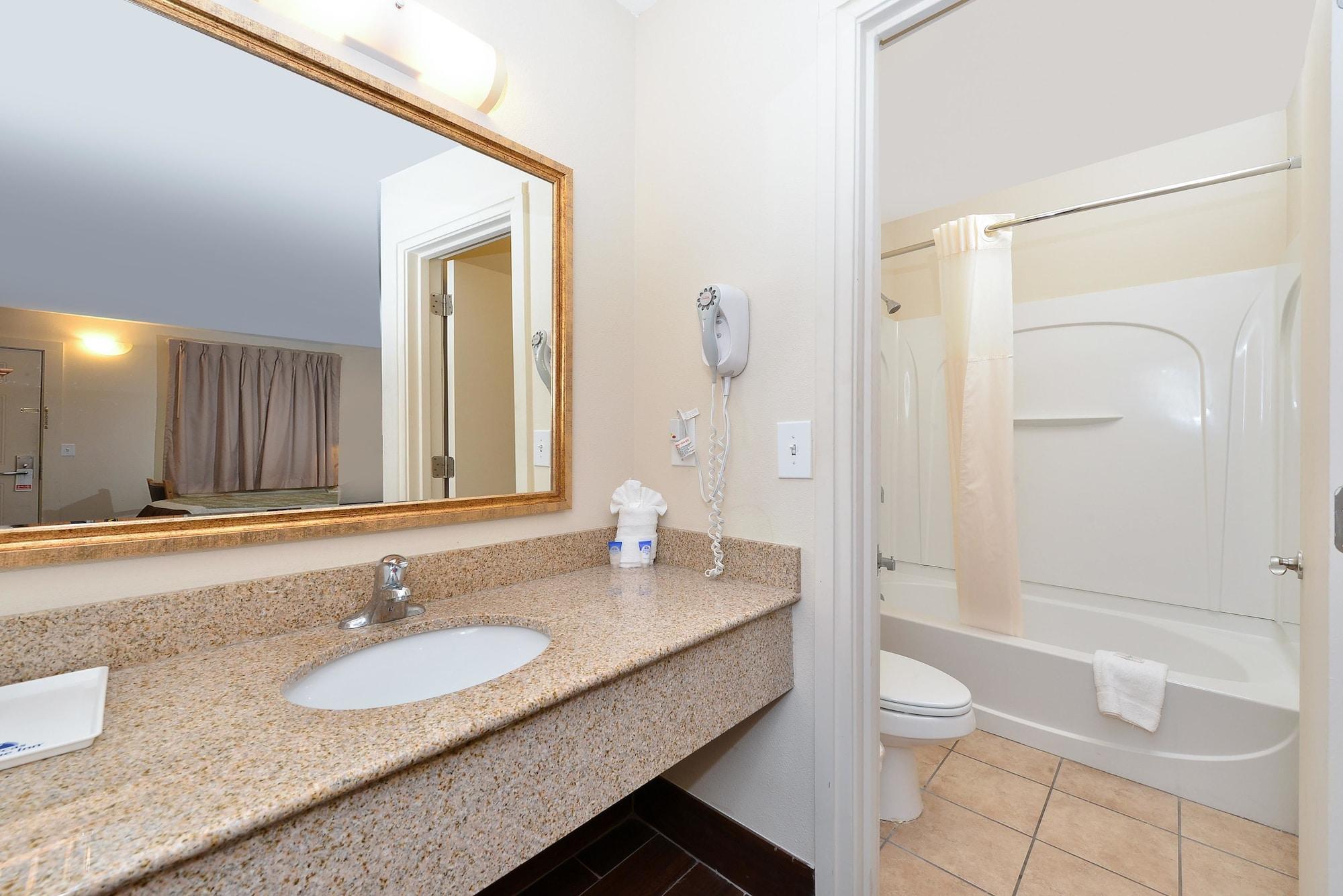 Americas Best Value Inn Near Downtown Nashville Extérieur photo