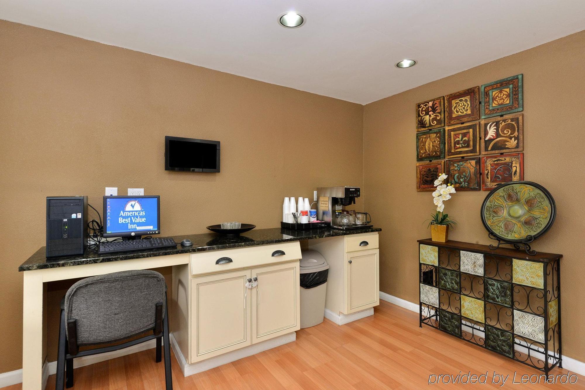 Americas Best Value Inn Near Downtown Nashville Extérieur photo